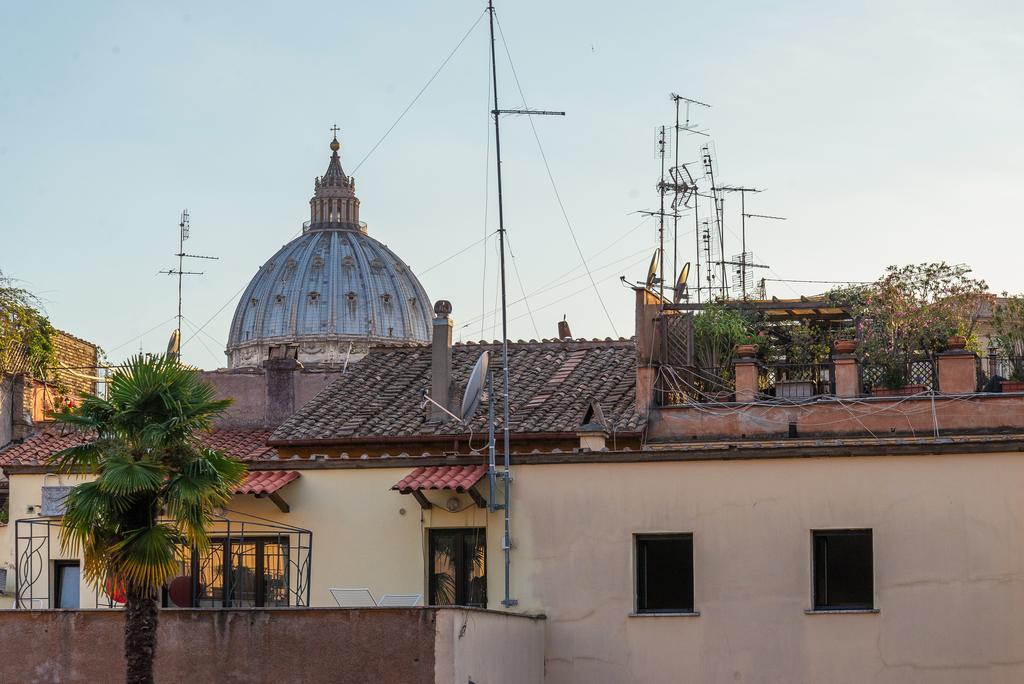 La Porta Rossa Di Borgo - Vatican Luxury Suite 로마 객실 사진
