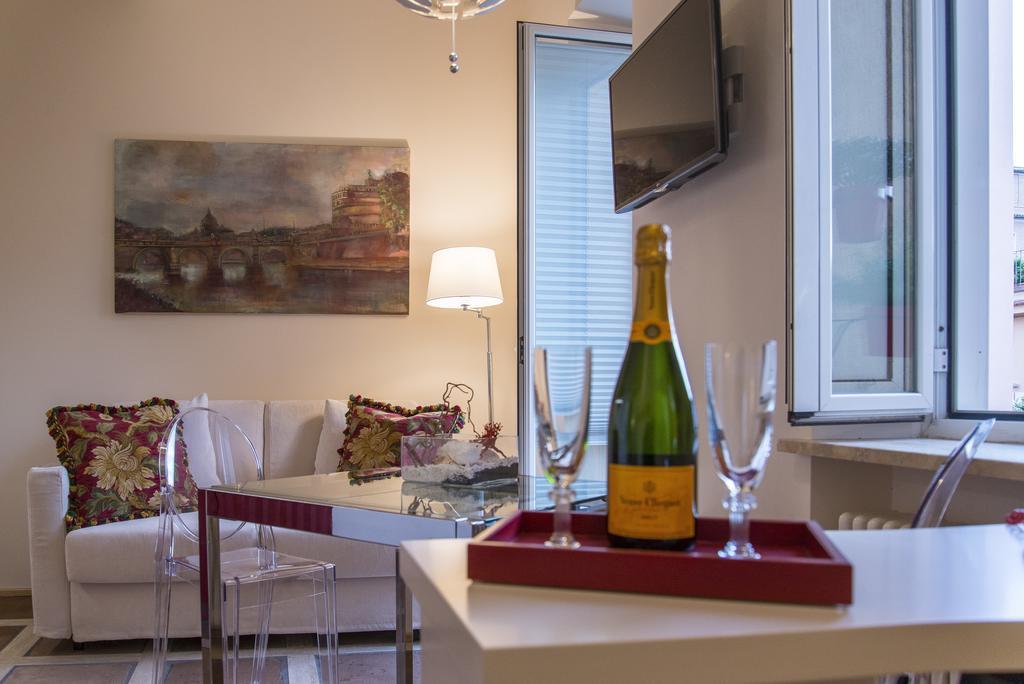 La Porta Rossa Di Borgo - Vatican Luxury Suite 로마 외부 사진